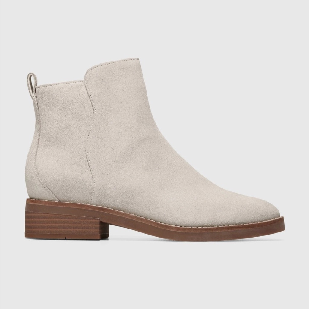 Nwt Cole Haan River Chelsea Waterproof Beige Suede Ankle Boots 6.5 Classic